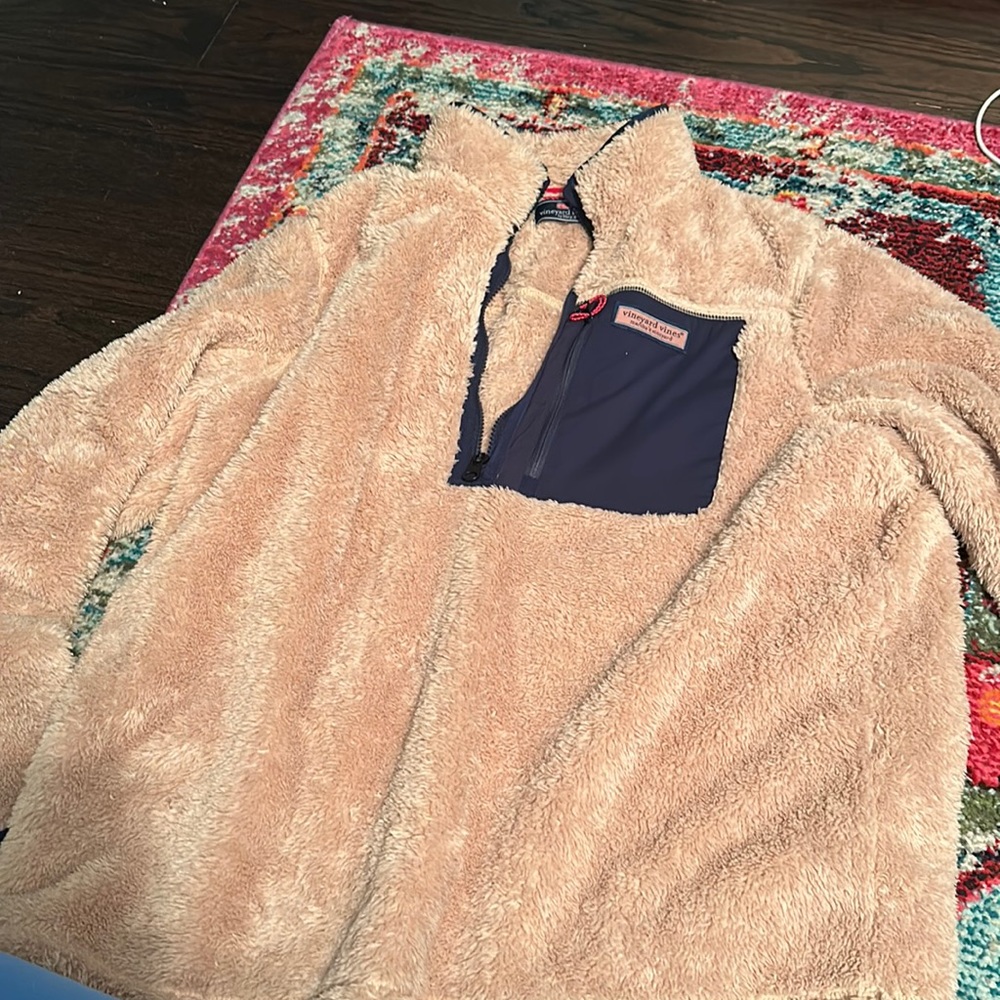 Brand new Vineyard Vines quarter zip